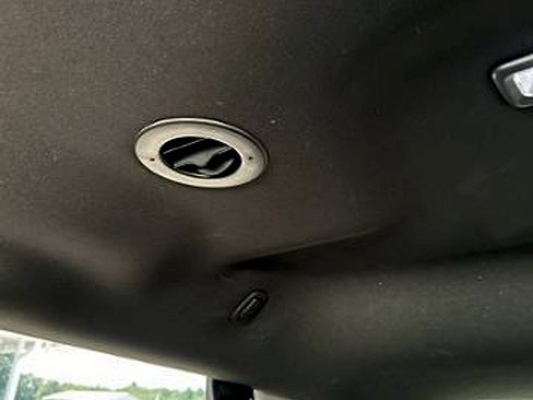 Used 2022 Chevrolet Tahoe RST w/ Luxury Package image 33