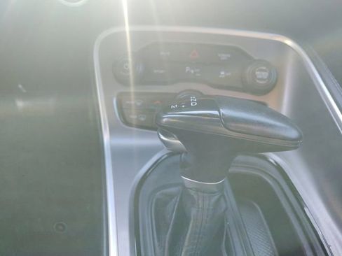 Used 2022 Dodge Challenger GT w/ Blacktop Package image 11