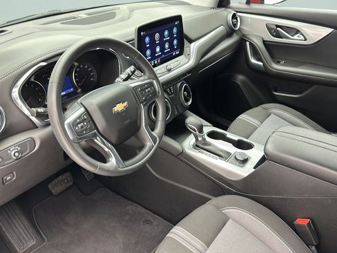 Used 2025 Chevrolet Blazer LT AWD/4WD image 13