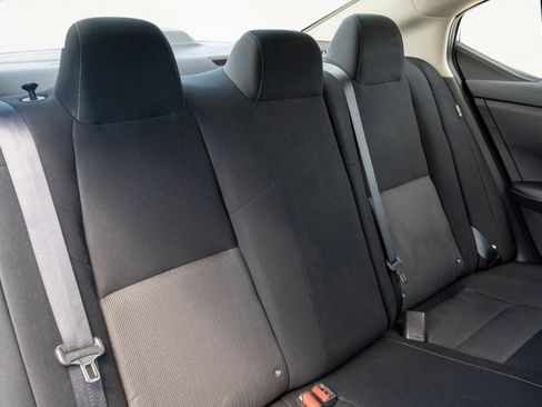 Used 2023 Nissan Sentra SV image 30