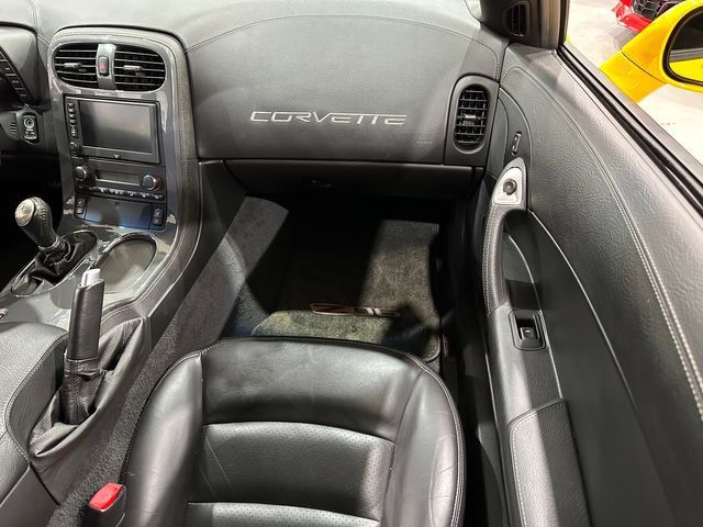 Used 2009 Chevrolet Corvette Z06 w/ Preferred Equipment Group RWD image 13