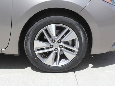 Used 2014 Toyota Corolla LE w/ Protection Package FWD image 33