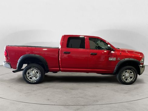 Used 2018 RAM 2500 Tradesman w/ Chrome Appearance Group AWD/4WD image 7
