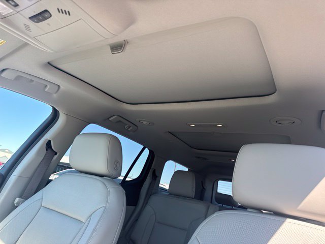 Used 2017 GMC Acadia SLT FWD image 18