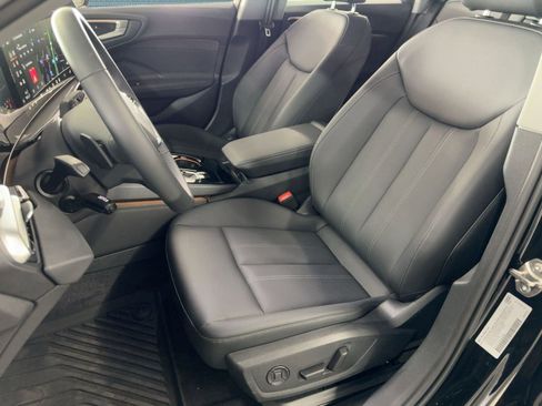 Certified 2025 Audi A5 2.0T Premium image 5