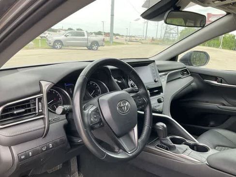 Used 2024 Toyota Camry SE FWD image 10