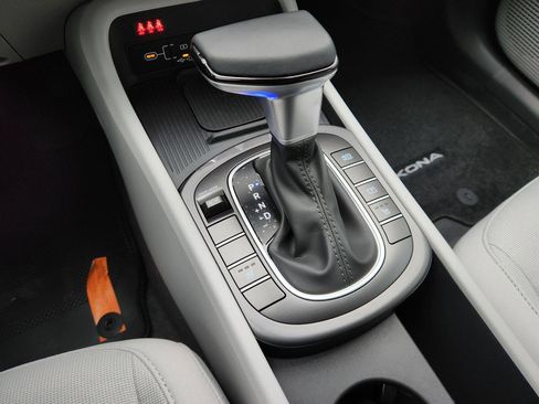 New 2026 Hyundai Kona SEL Sport FWD image 17