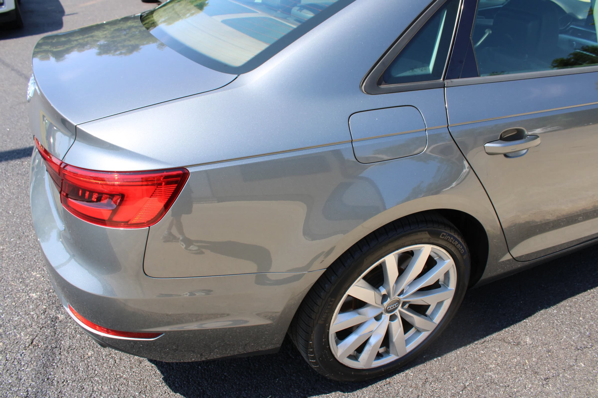 Used 2017 Audi A4 2.0T Premium w/ Convenience Package FWD image 9
