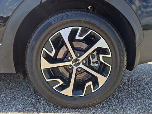 Used 2023 Kia Sportage EX FWD image 26