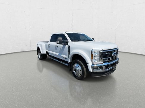 Used 2024 Ford F450 XLT AWD/4WD image 2