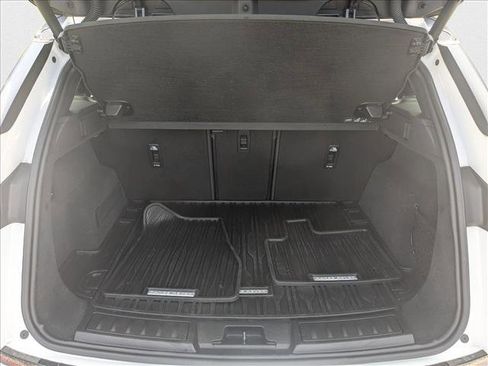 Used 2024 Land Rover Range Rover Evoque S image 5