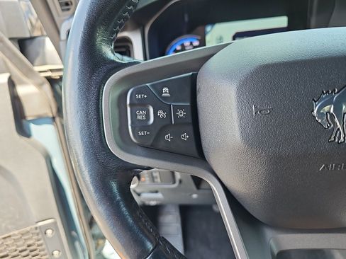 Used 2021 Ford Bronco First Edition AWD/4WD image 17