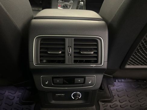 Used 2019 Audi Q5 2.0T Premium Plus w/ Premium Plus Package image 17