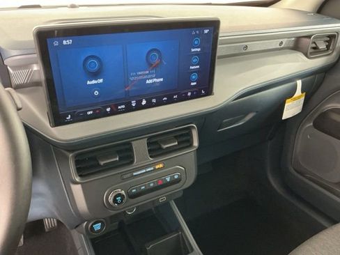New 2025 Ford Maverick XLT w/ XLT Luxury Package AWD/4WD image 19