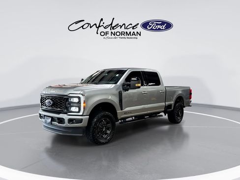 Used 2024 Ford F250 Lariat w/ Lariat Ultimate Package AWD/4WD image 4
