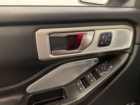 Used 2020 Ford Explorer ST w/ ST Street Pack AWD/4WD image 19