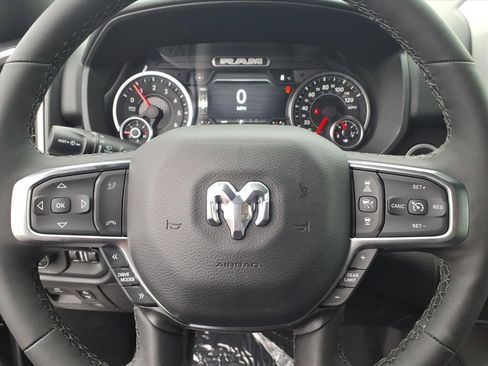 New 2026 RAM 1500 4x4 Crew Cab image 5