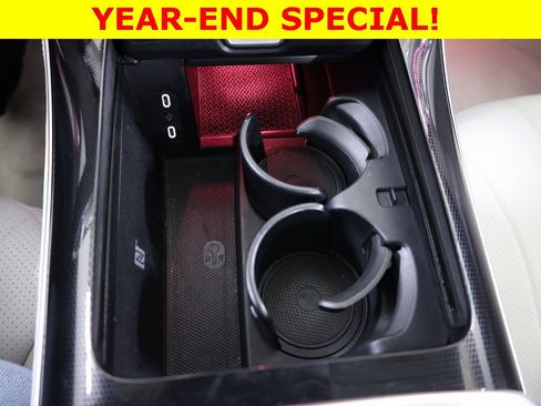 Used 2023 Mercedes-Benz EQE 350+ 4MATIC Sedan w/ Exclusive Trim Package image 19