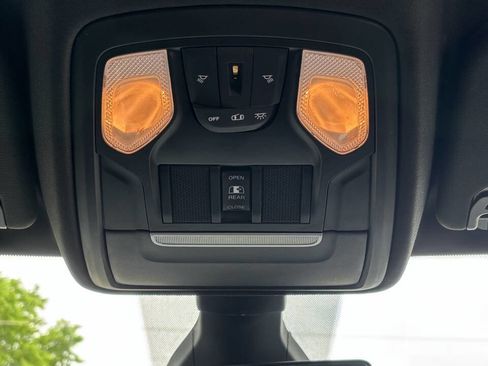 Used 2021 RAM 1500 Lone Star AWD/4WD image 25