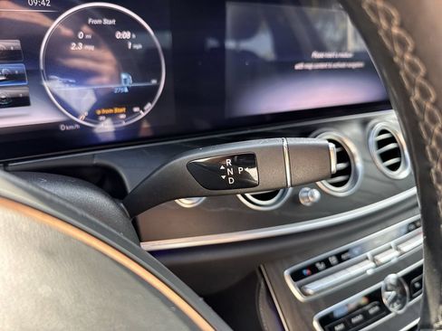 Used 2018 Mercedes-Benz E 300 4MATIC image 56