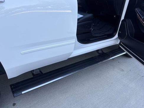 Used 2017 Chevrolet Tahoe Premier image 9