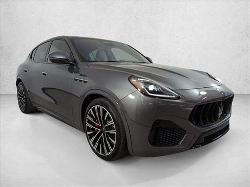Used 2023 Maserati Grecale Modena image 7