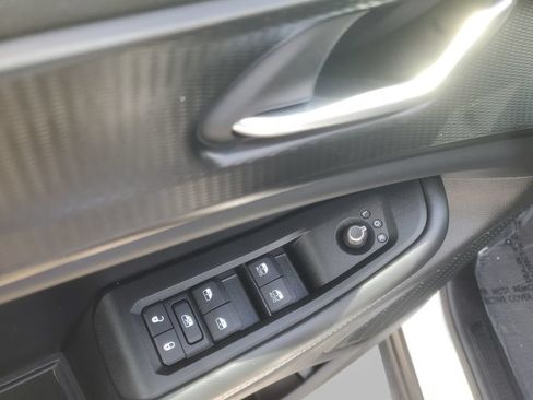 Used 2025 Jeep Grand Cherokee Altitude AWD/4WD image 14