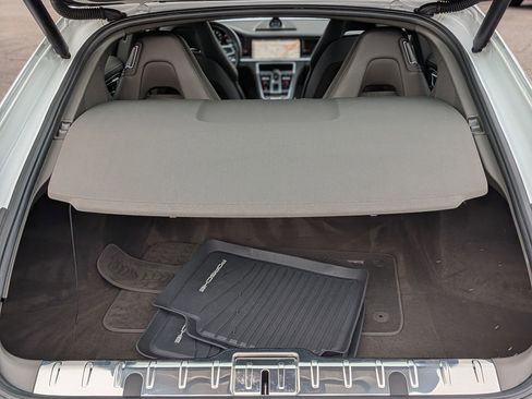 Used 2017 Porsche Panamera 4 image 31