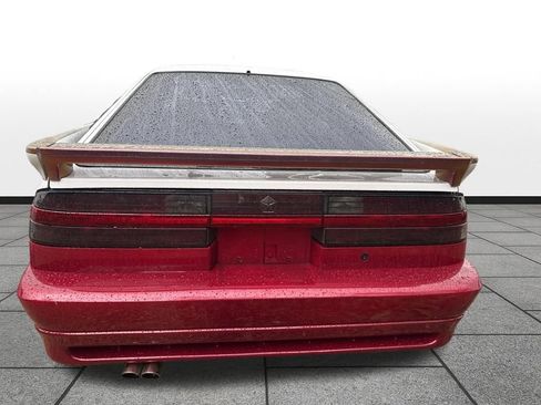 Used 1991 Dodge Daytona IROC image 8