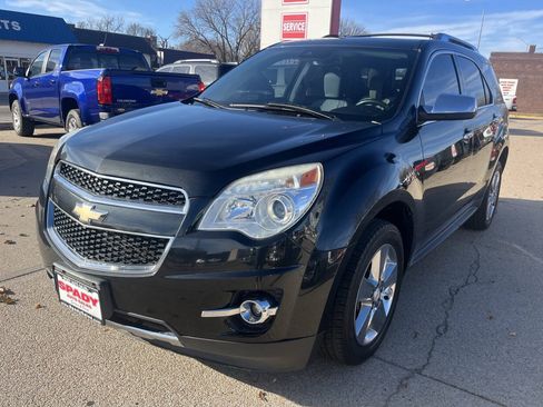 Used 2013 Chevrolet Equinox LTZ FWD image 3