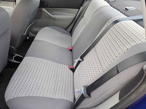 Used 2006 Ford Focus S image 32