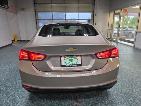 Used 2022 Chevrolet Malibu LT FWD image 8