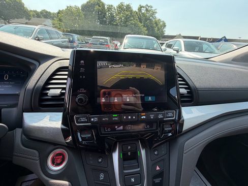 Used 2020 Honda Odyssey Touring image 26