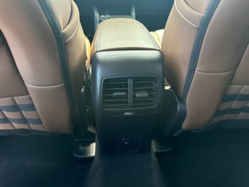 Used 2025 Ford Bronco Sport Outer Banks image 10