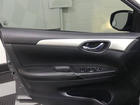 Used 2018 Nissan Sentra S FWD image 17