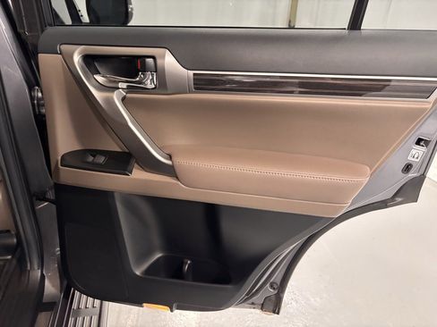 Used 2023 Lexus GX 460 Premium image 26