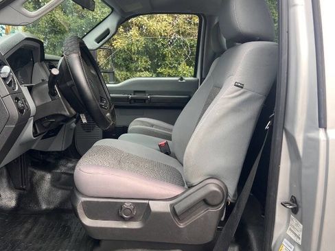 Used 2016 Ford F250 XL w/ Power Equipment Group image 13