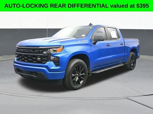 Used 2022 Chevrolet Silverado 1500 Custom AWD/4WD image 4