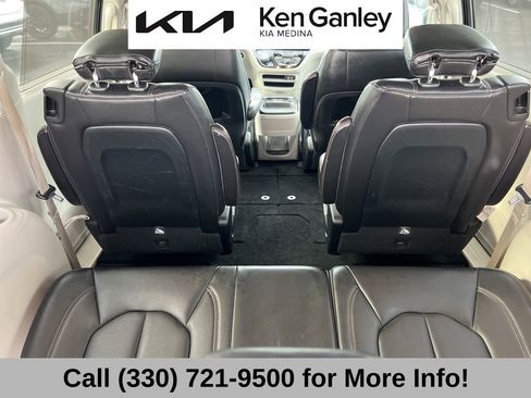 Used 2018 Chrysler Pacifica Touring-L w/ Premium Audio Group image 51