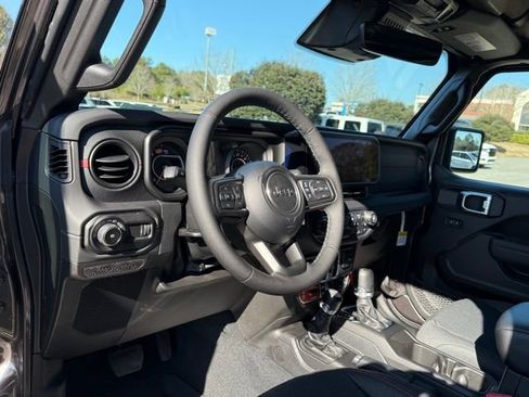 New 2026 Jeep Wrangler Unlimited Rubicon w/ Safety Group AWD/4WD image 15