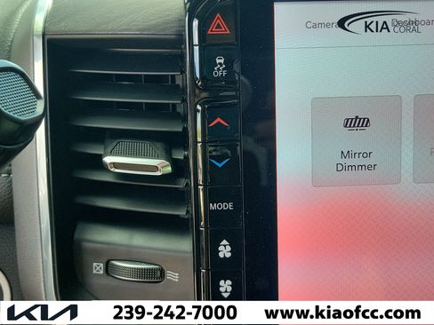 Used 2026 RAM 2500 Laramie AWD/4WD image 26