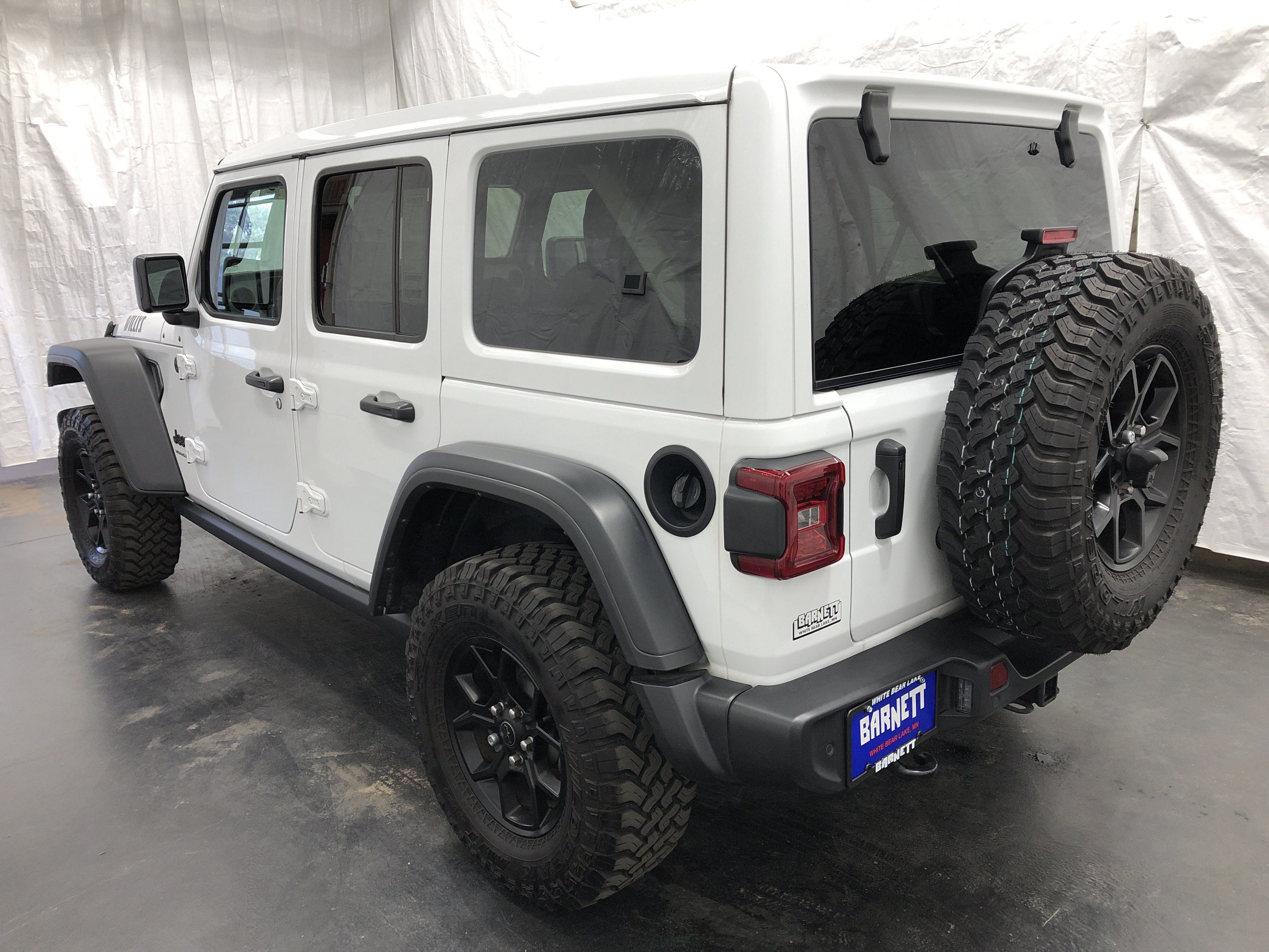 Used 2024 Jeep Wrangler Unlimited Sport AWD/4WD image 5