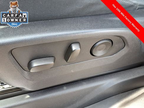 Used 2024 Chevrolet Silverado 1500 LT AWD/4WD image 17