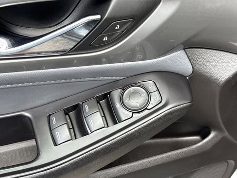 Used 2019 Chevrolet Traverse LT w/ LT Premium Package image 42