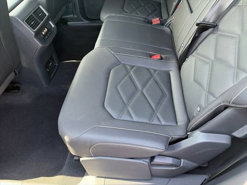 Used 2026 Volkswagen Atlas SE AWD/4WD image 26