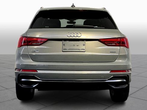 Used 2022 Audi Q3 2.0T Premium image 4