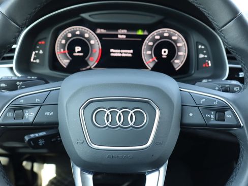 Used 2023 Audi Q7 2.0T Premium w/ Convenience Package image 25