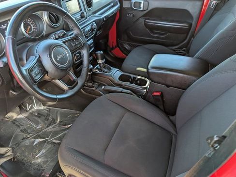 Used 2018 Jeep Wrangler Unlimited Sport S image 11