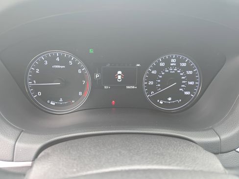 Used 2017 Genesis G80 3.8 image 18