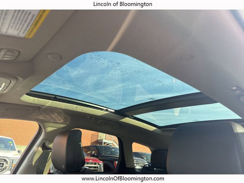 New 2025 Lincoln Corsair Reserve w/ Equipment Group 202A image 43